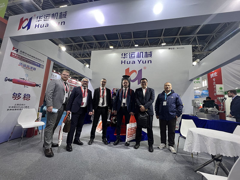 華運機(jī)械高效出貨，助力歐洲客戶海上油泥輸送作業(yè)?