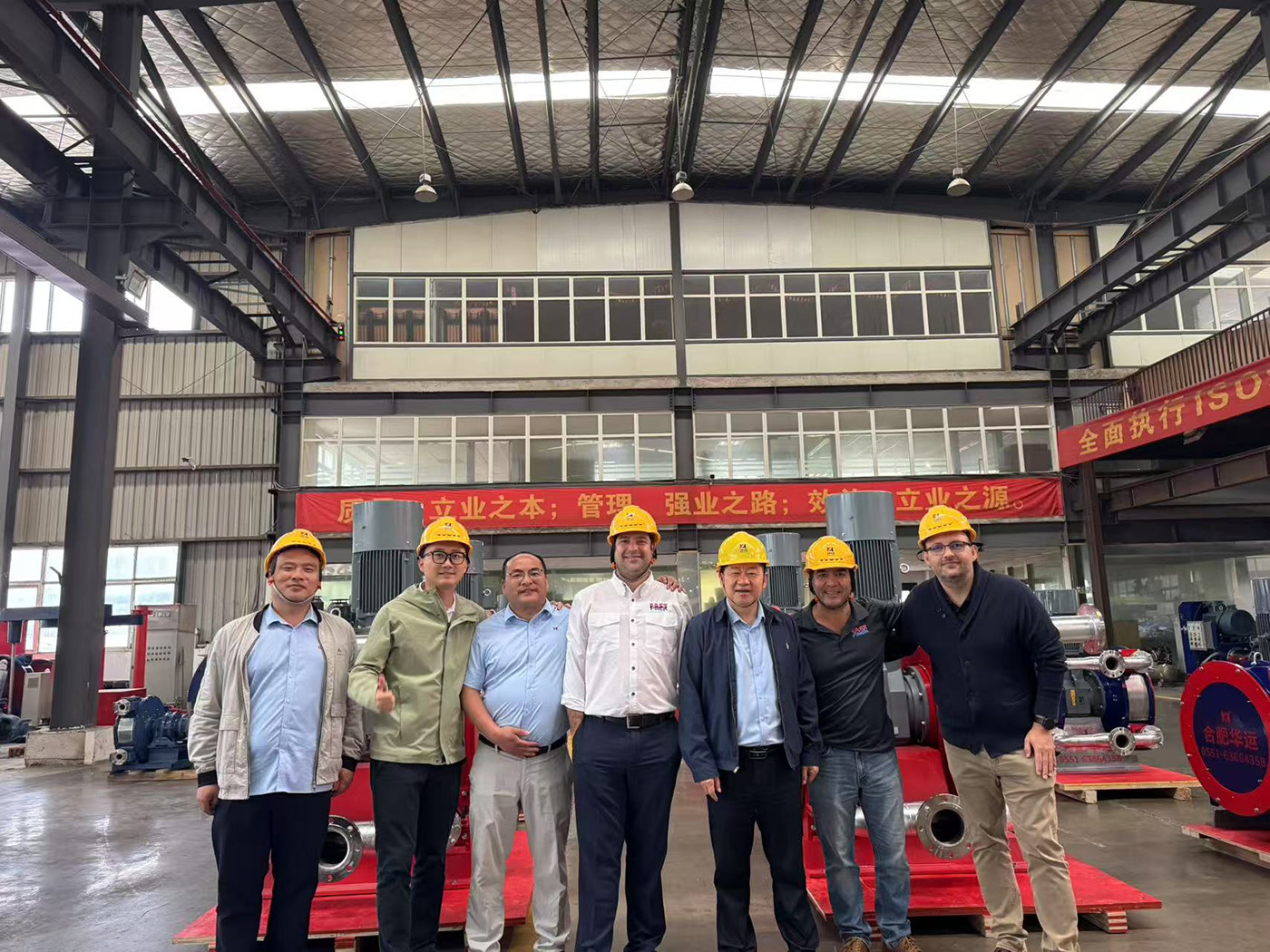 智利客戶到訪華運機械，合作共贏譜新篇