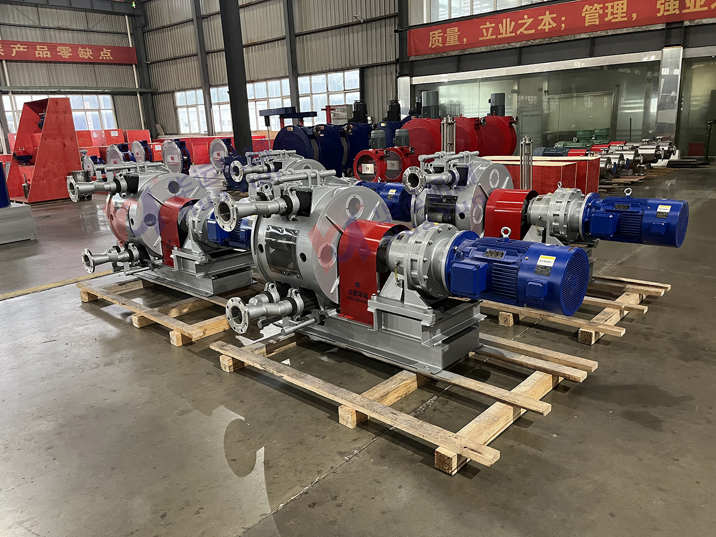 合肥華運(yùn)機(jī)械完成某集團(tuán)定制大流量軟管泵制造，彰顯智造實(shí)力